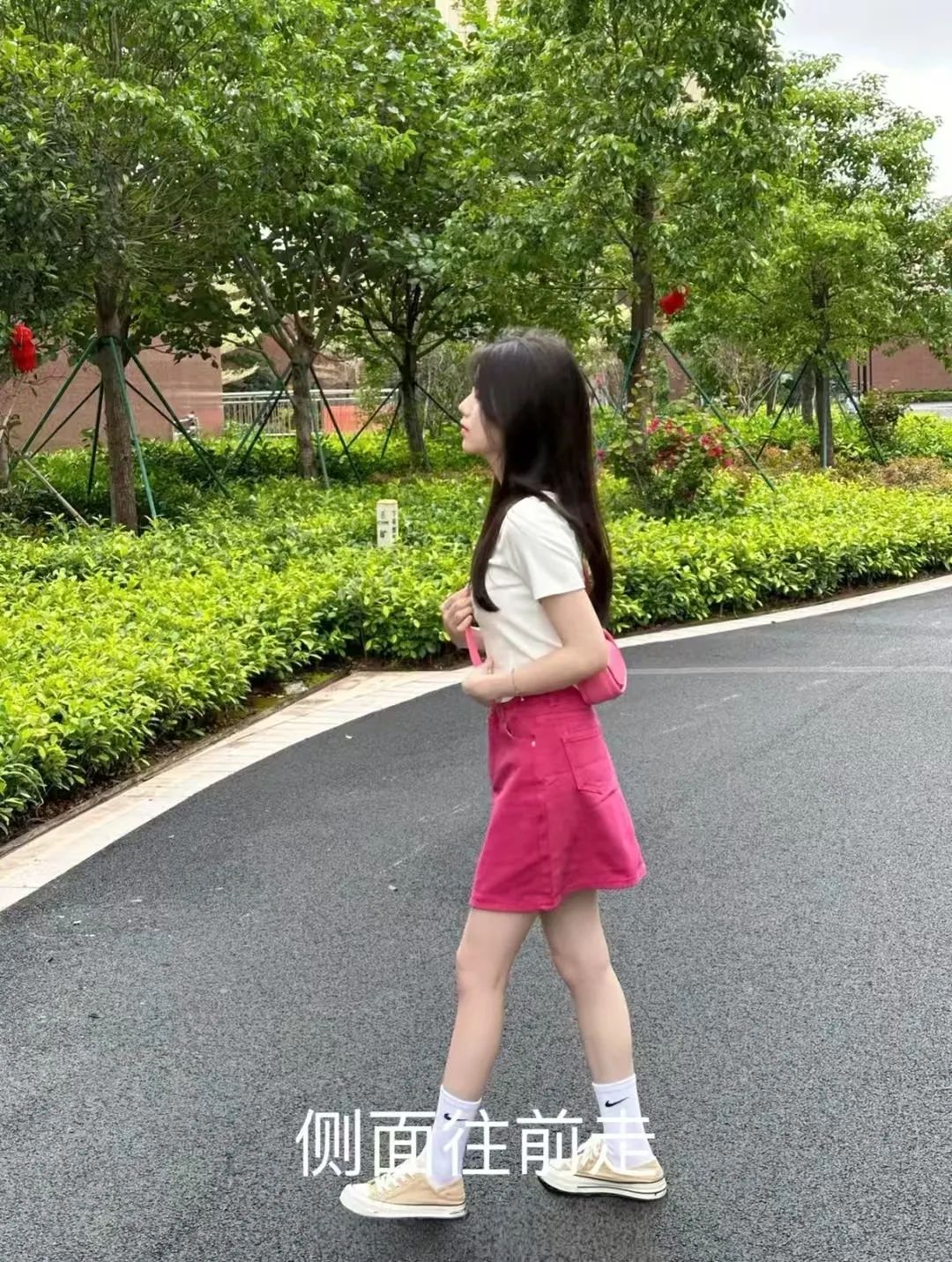 灰色透水碧道现场实拍