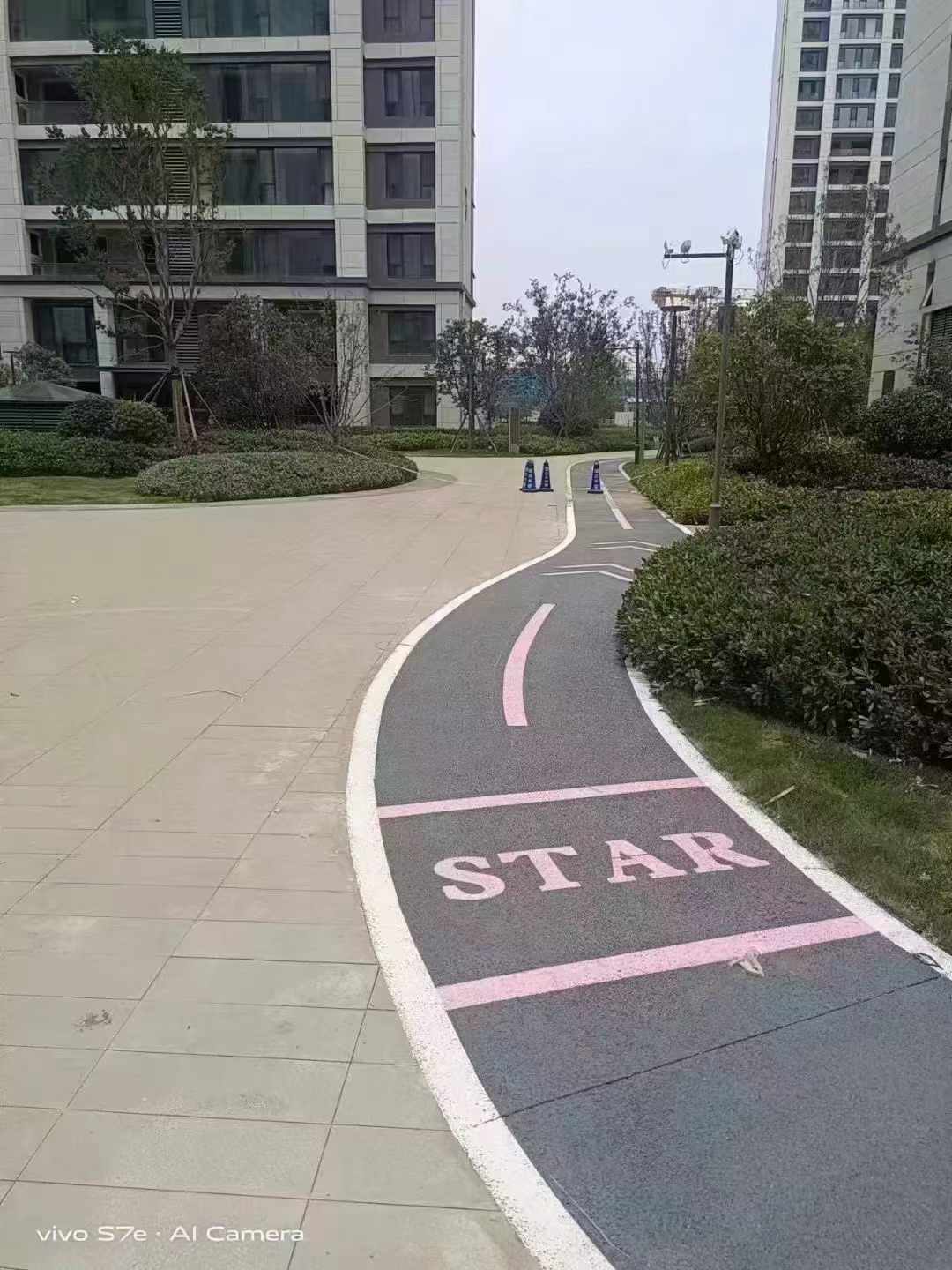小区透水混凝土案例5.jpg